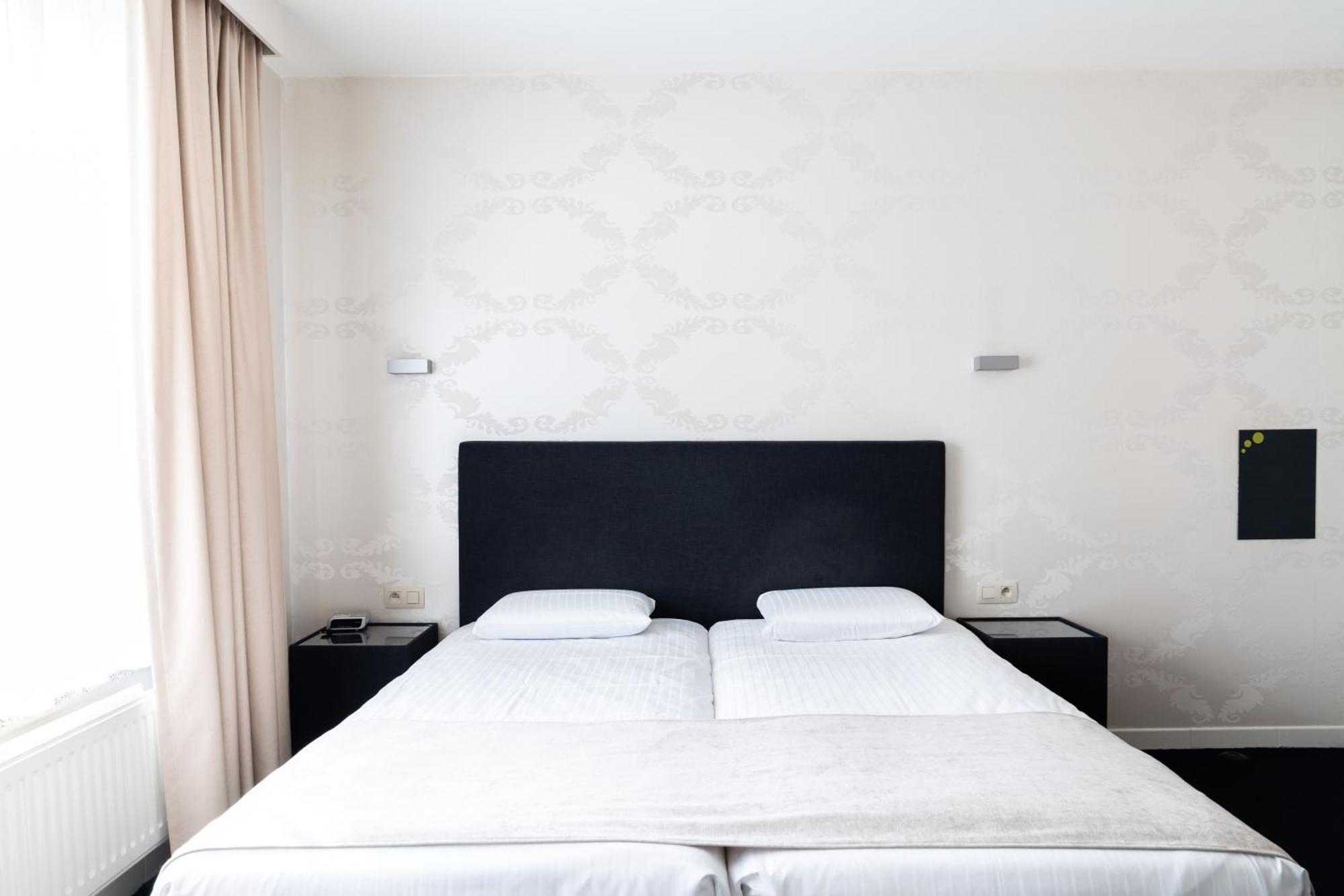 Hotel Essenza Puurs Extérieur photo